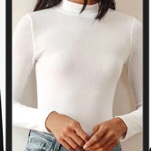 American Eagle Outfitters Cream Ribbed Turtleneck